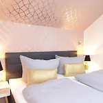 Glamory Winterberg Ferienwohnung Pool Sauna Wifi 6 Personen Near Lift Balkon Ps4