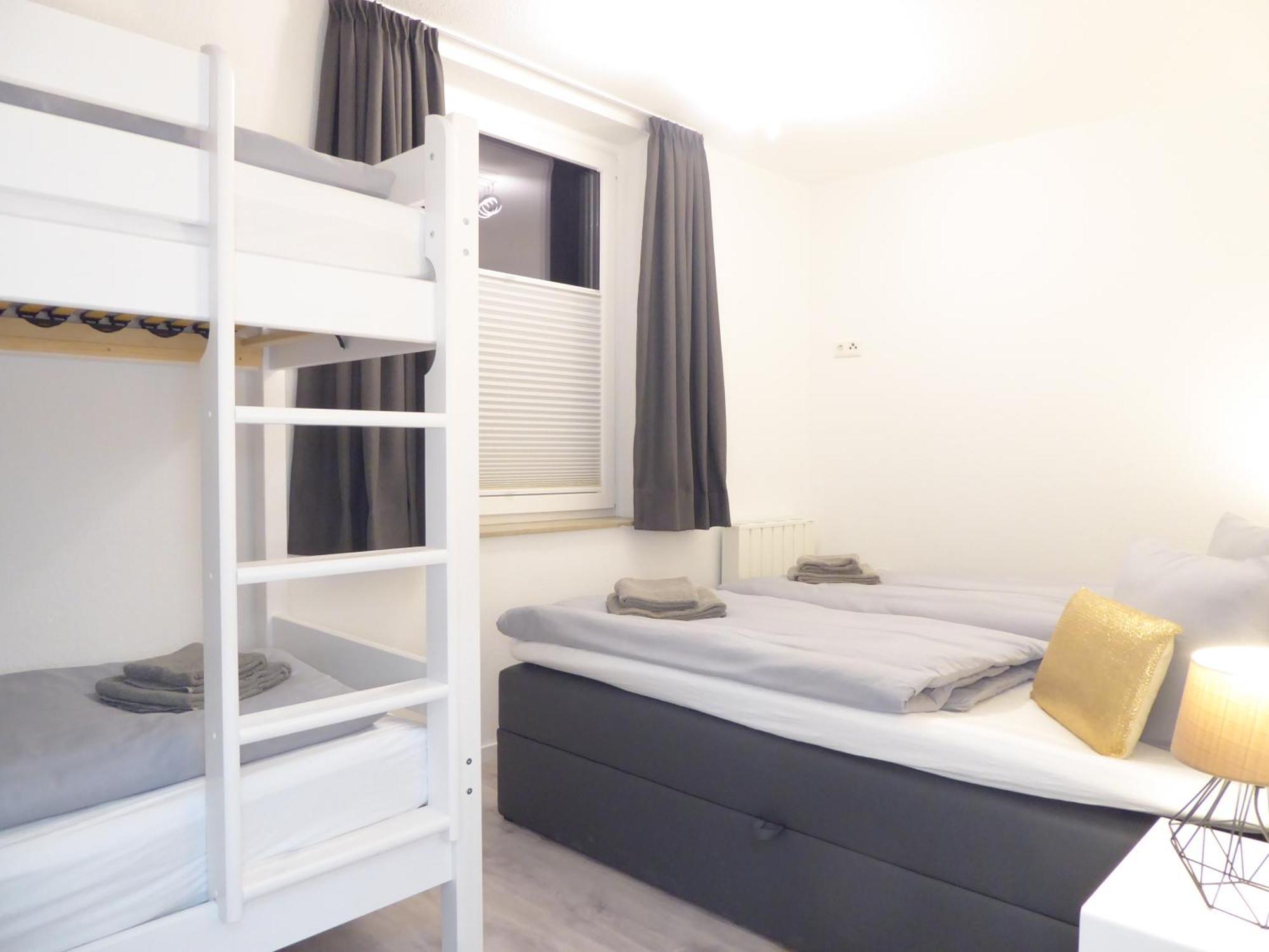 Glamory Pool Sauna Wifi 6 Personen Near Bikepark Balkon Ps4