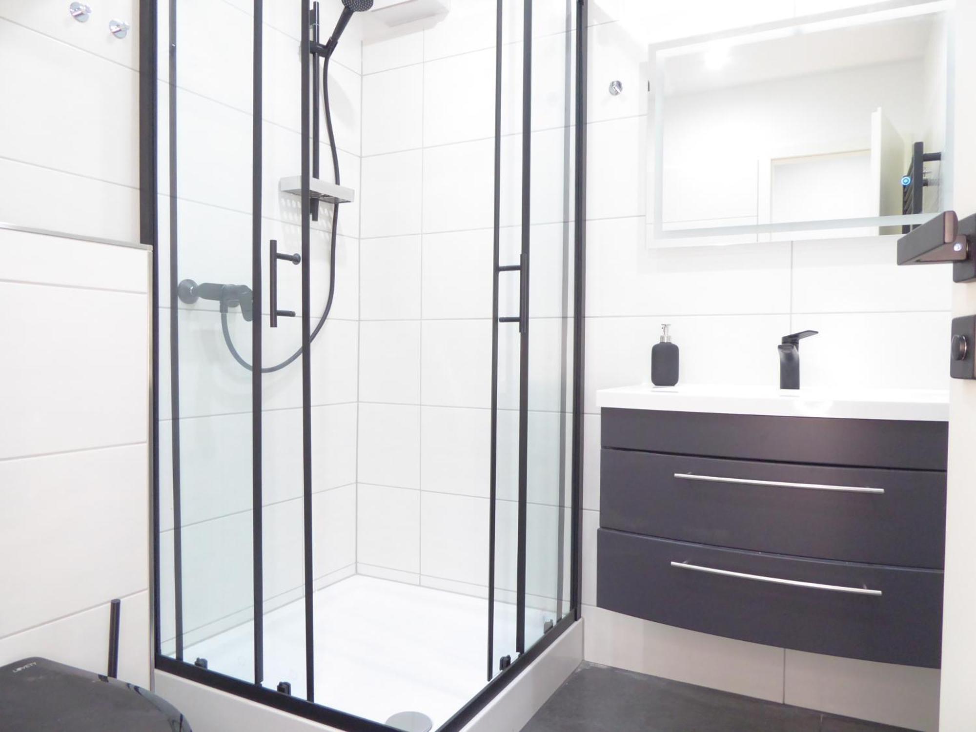 Glamory Pool Sauna Wifi 6 Personen Near Bikepark Balkon Ps4 * Winterberg